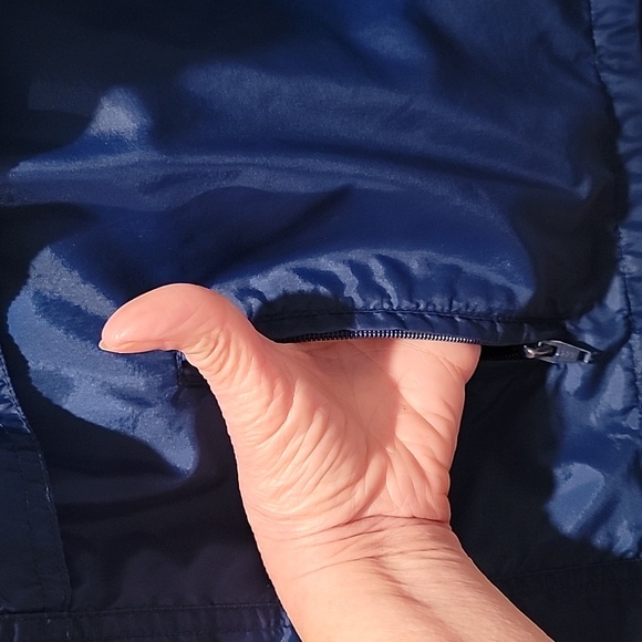 Eddie Bauer blue full zip rain jacket - Picture 3 of 3